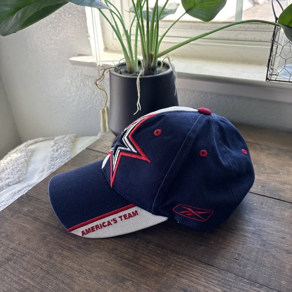 Vintage Dallas Cowboys Reebok NFL Big Star Logo Americas Team Patriot Cap 90s